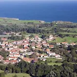 El Pedroso De Llanes *