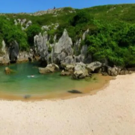 El Pedroso De Llanes Nyaraló *