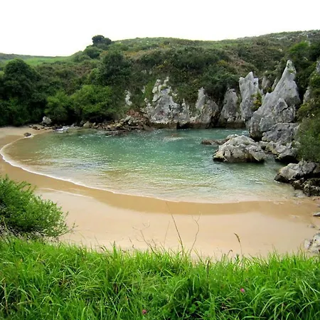 El Pedroso De Llanes