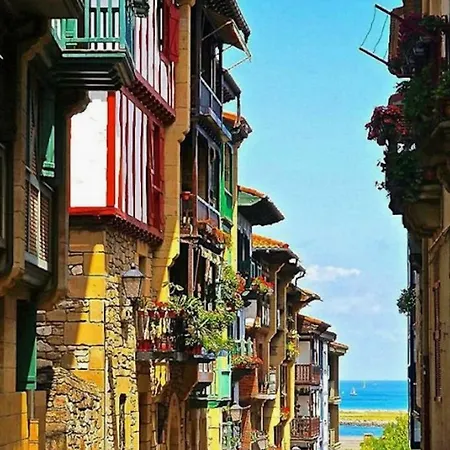 El Pedroso De Llanes Nyaraló Villahormes