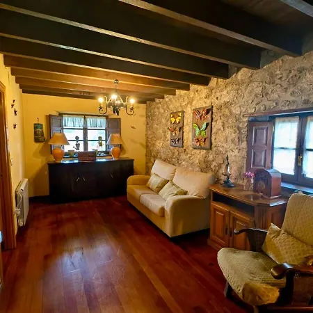 El Pedroso De Llanes Villahormes