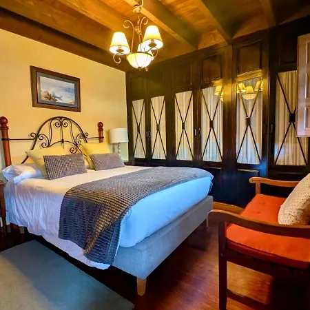 El Pedroso De Llanes * Villahormes